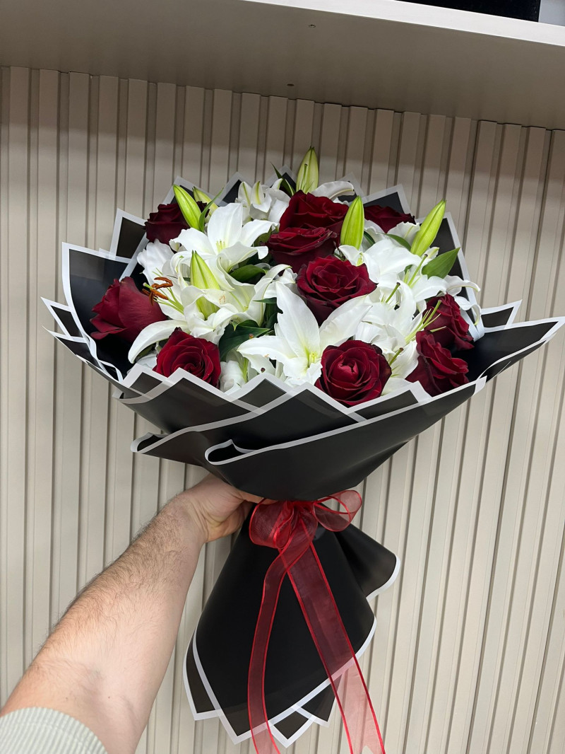 KAZABİLANKA GÜL BUKETİ