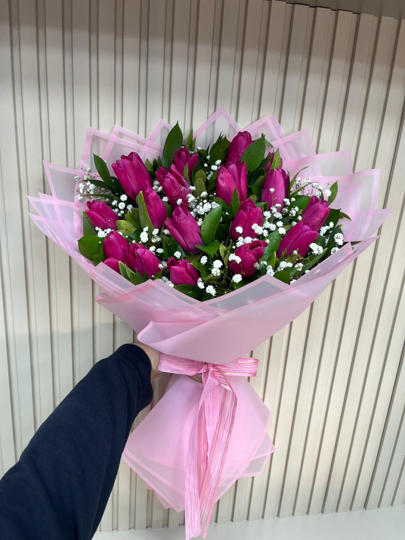 PEMPE LALE BUKETİ 17 ADET